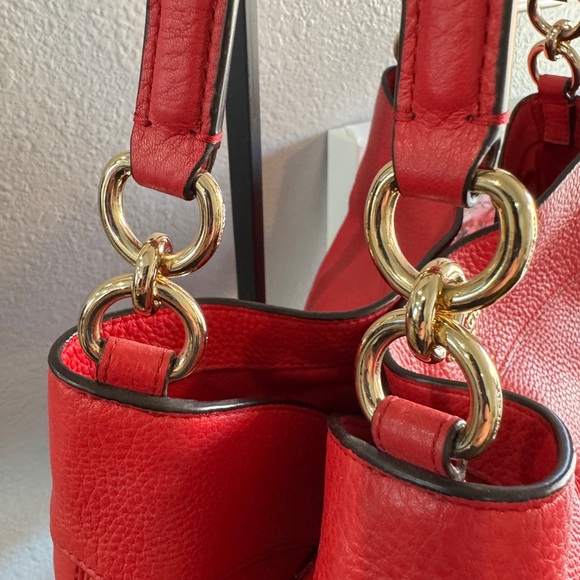 Coach  Lexy Shoulder bag Vibrant Pebble Leather EUC - Picture 4 of 12